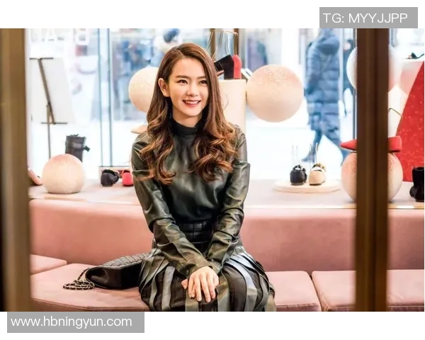 足球明星的时尚上班穿搭解析引领潮流的运动风与职场风的完美结合