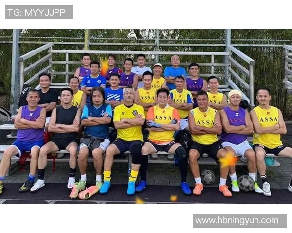 足球明星的儿女们同框大赏展现运动世家的风采与魅力